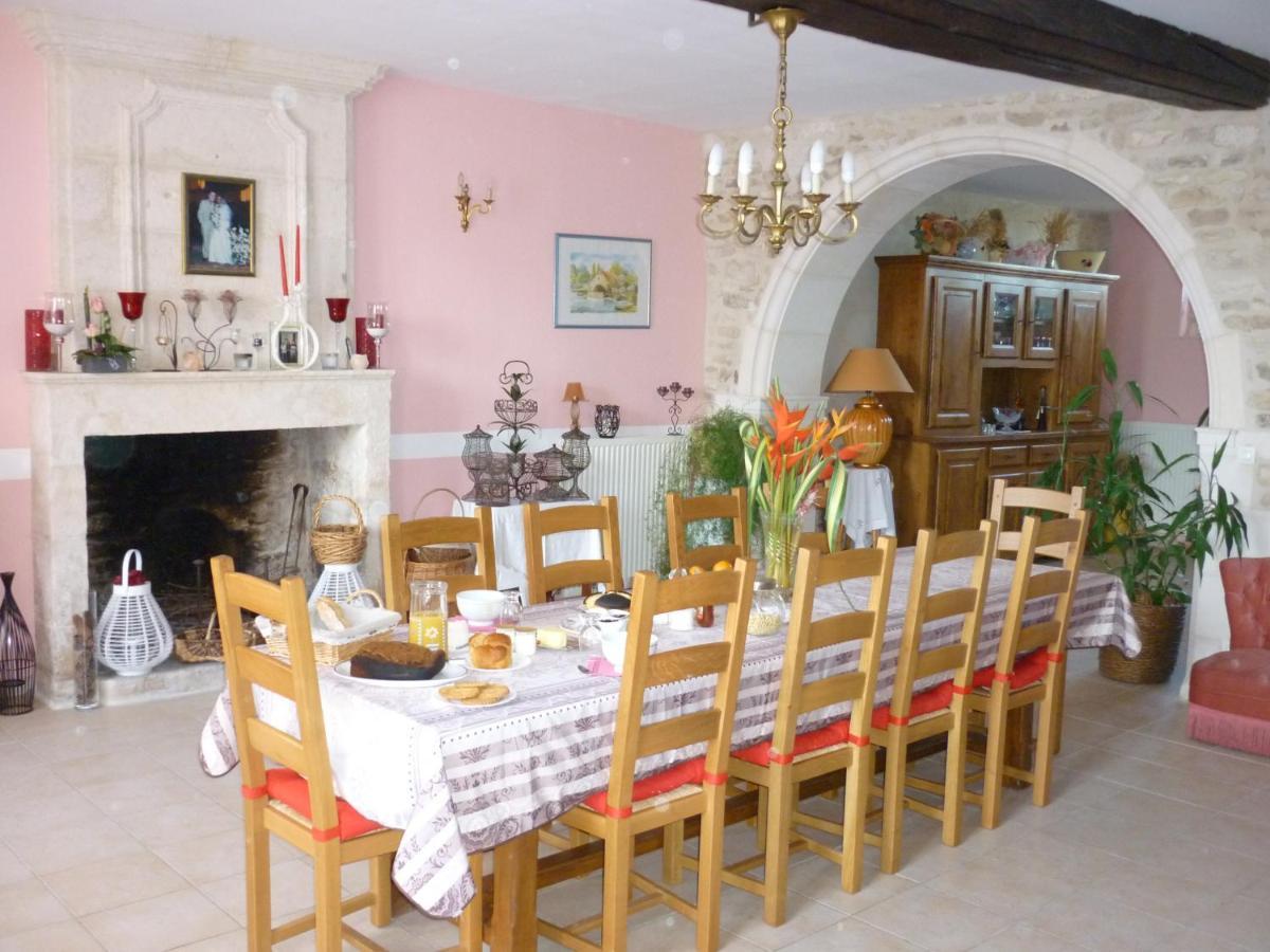 Le Logis De Faugerit Bed & Breakfast Frontenay-Rohan-Rohan Exterior foto