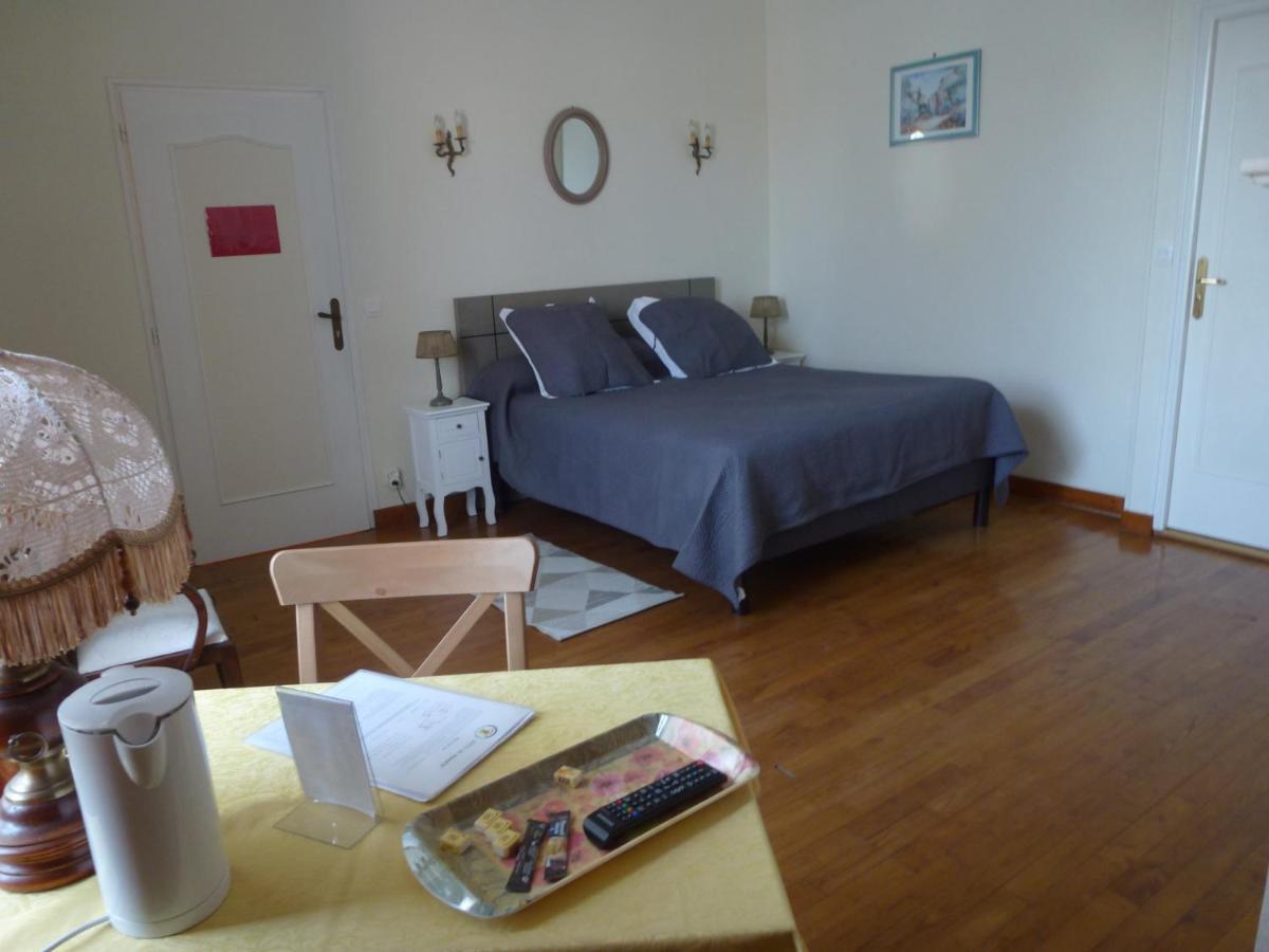 Le Logis De Faugerit Bed & Breakfast Frontenay-Rohan-Rohan Exterior foto